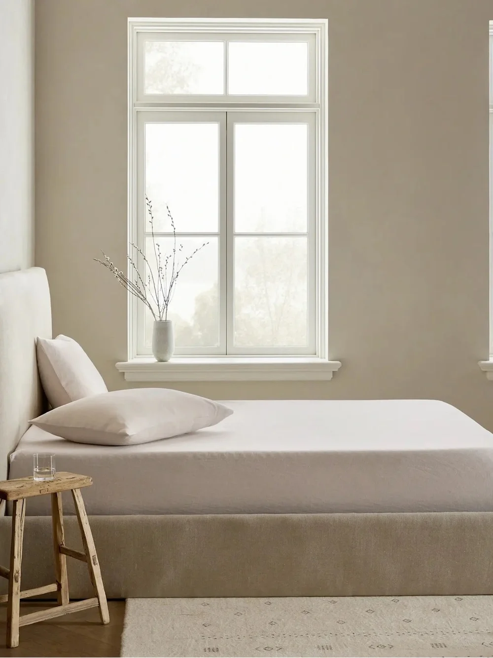 New Quince European Linen Fitted Sheet Set CalKing MSRP $154 Sand